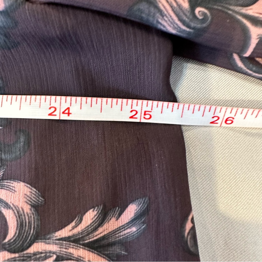 Loralette Flowered Kimono 1X. String Tie Closure. Brown With Pink Velvet Trim - Picture 11 of 16